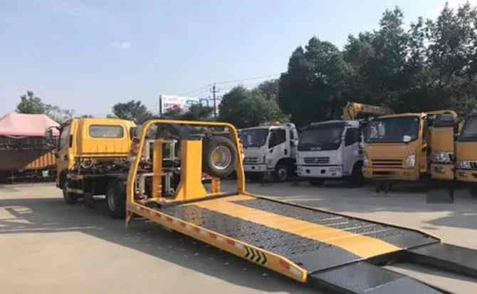 崇州汽车中途维修案例