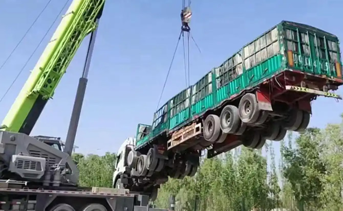 崇州道路脱困救援案例